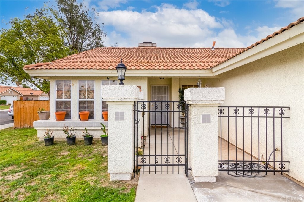 Property Photo: 2755 Amber Drive CA 92545