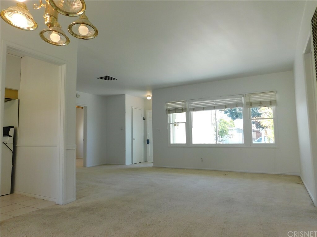 Property Photo:  14157 Gruen Street  CA 91331 