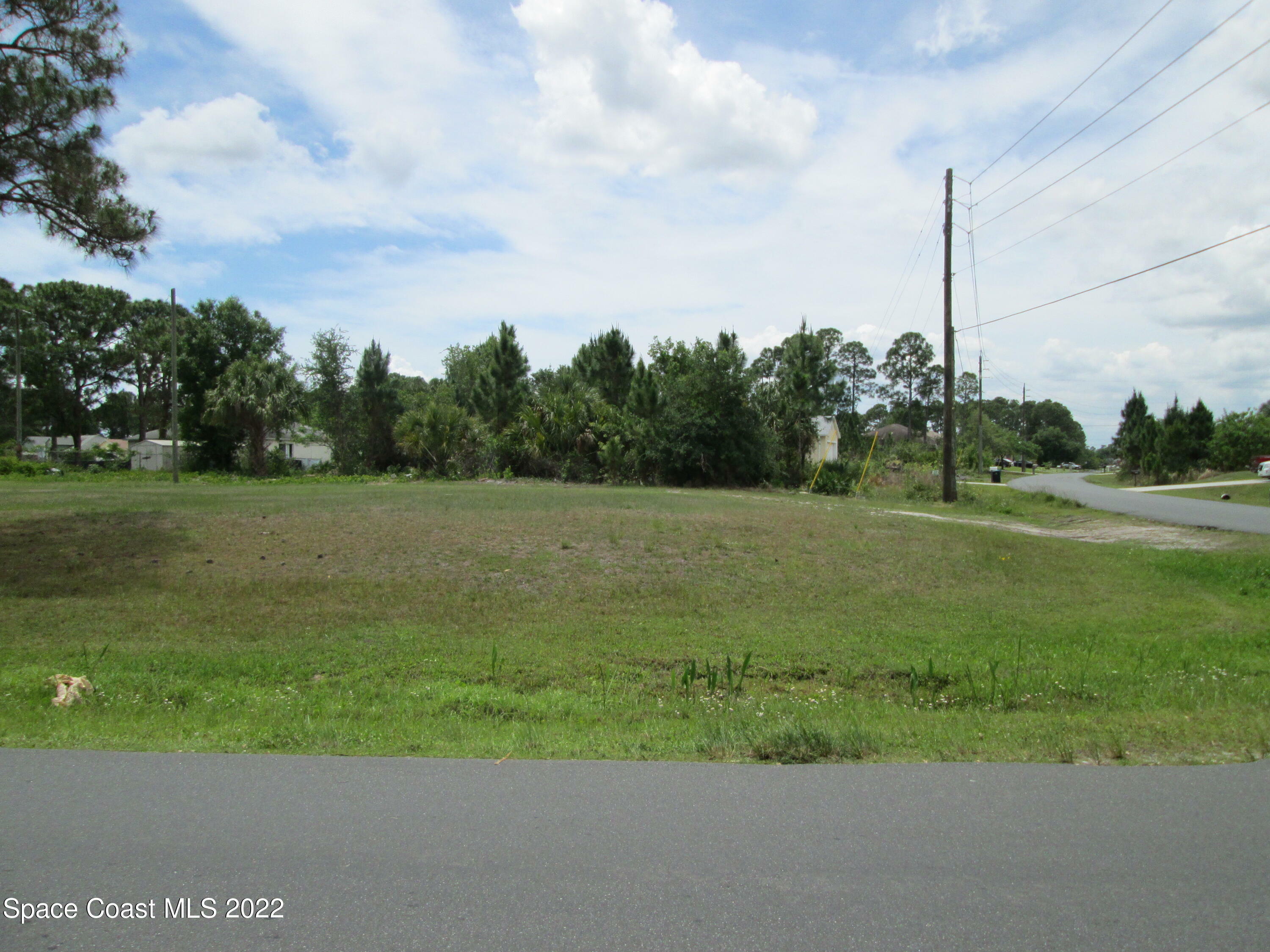 Property Photo:  . Deming SE  FL 32909 