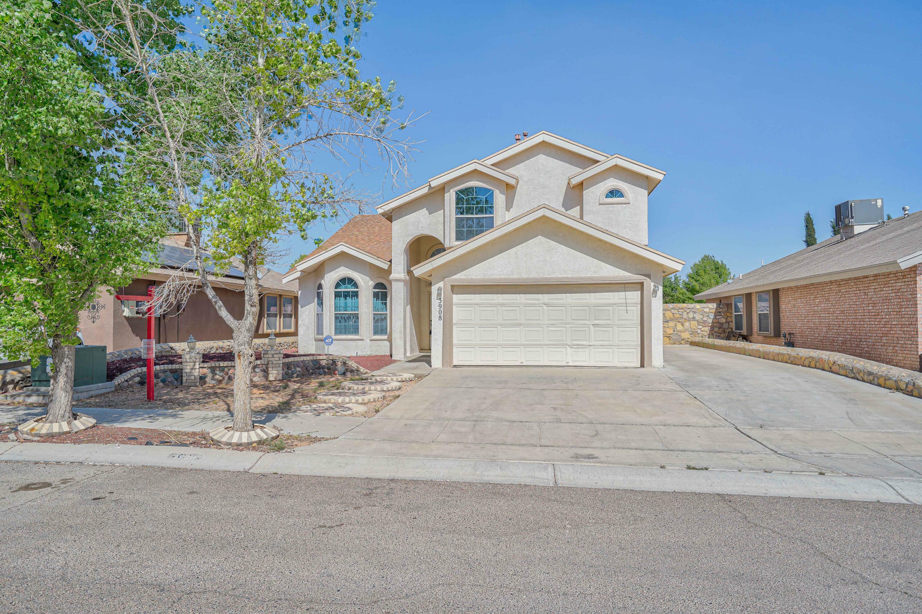 Property Photo:  3908 Tierra Aurora Drive  TX 79938 