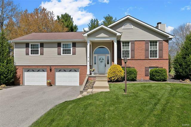 Property Photo: 10 Seven Iron Court IL 62220