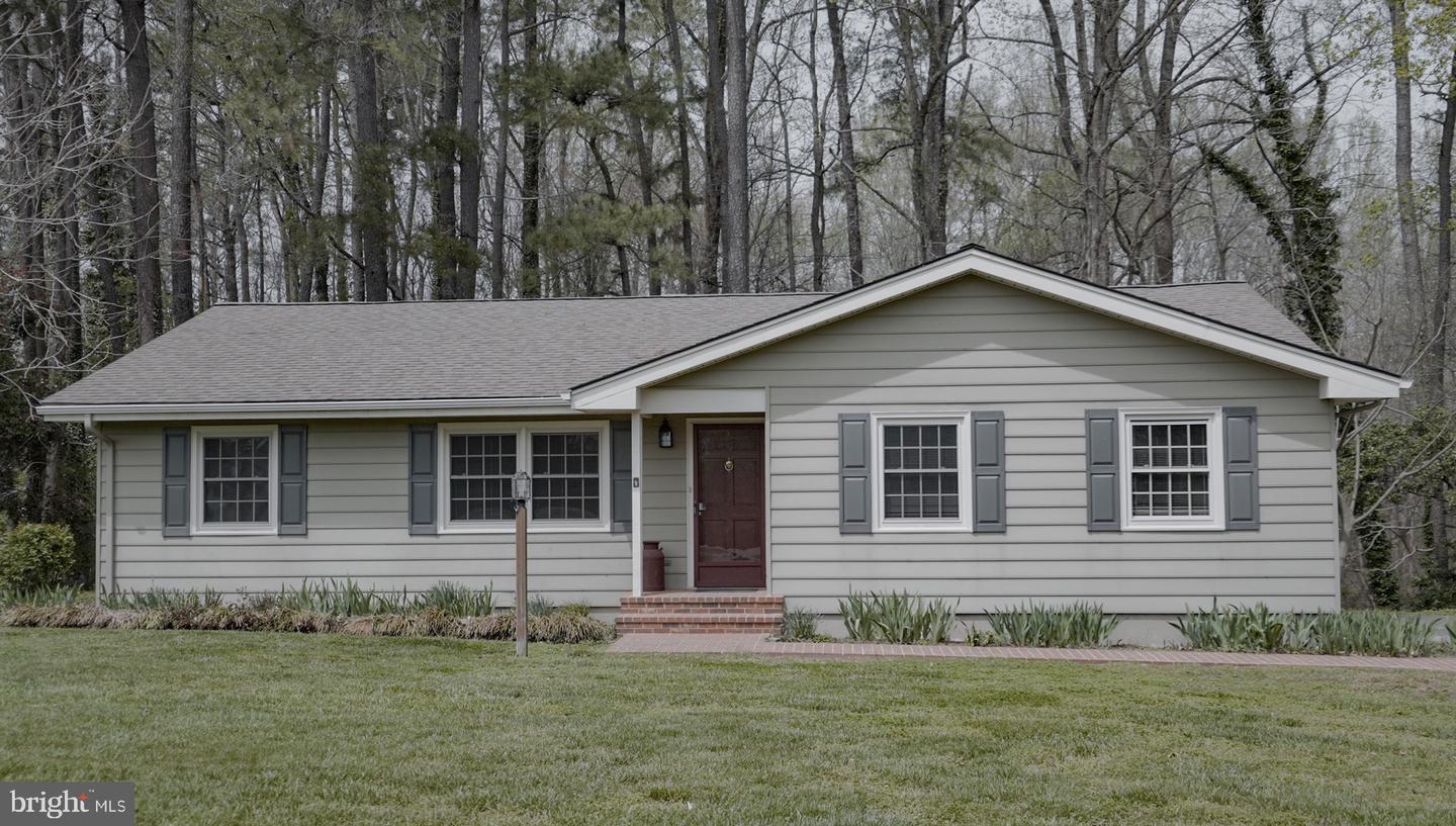 Property Photo: 65 Harris VA 22520
