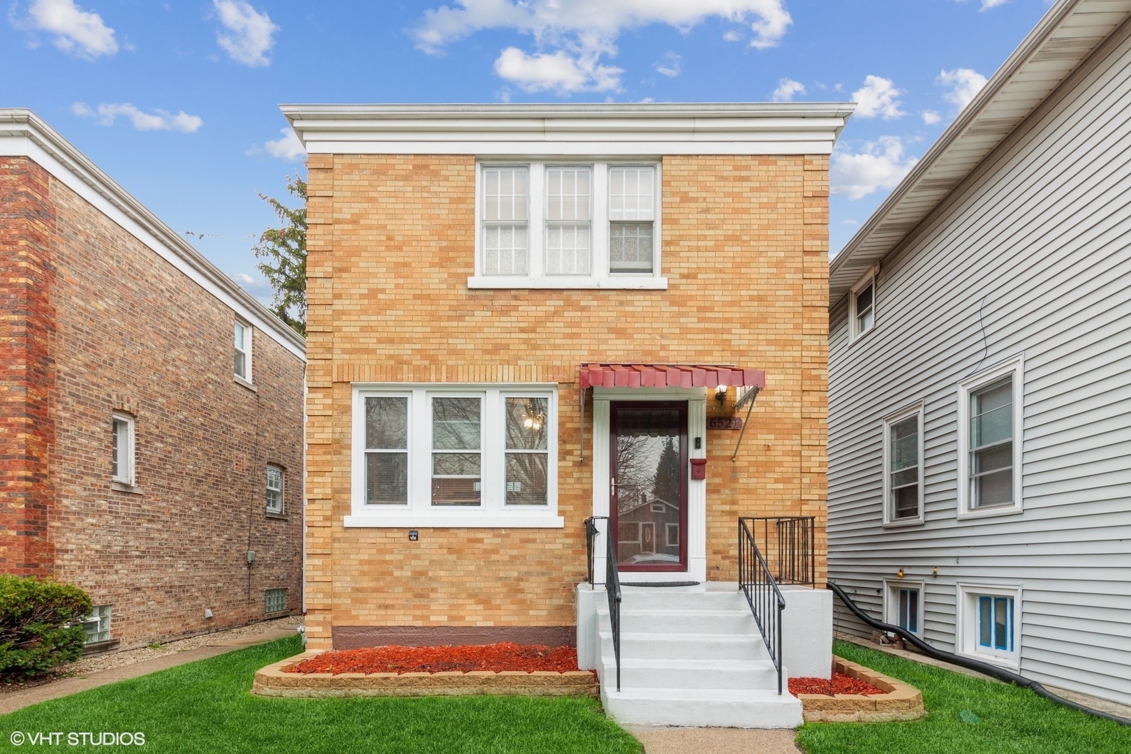 Property Photo: 6521 28th Place IL 60402