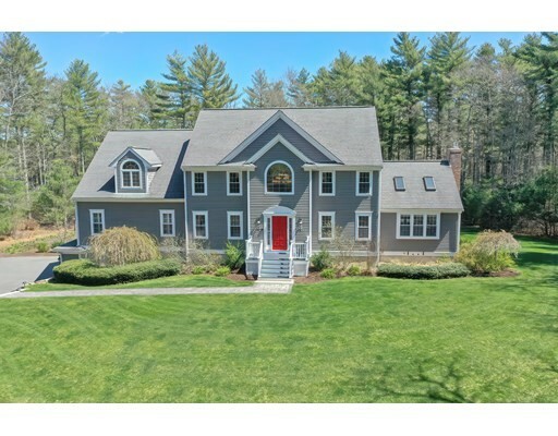 101 Paradise Ln  Rochester MA 02770 photo
