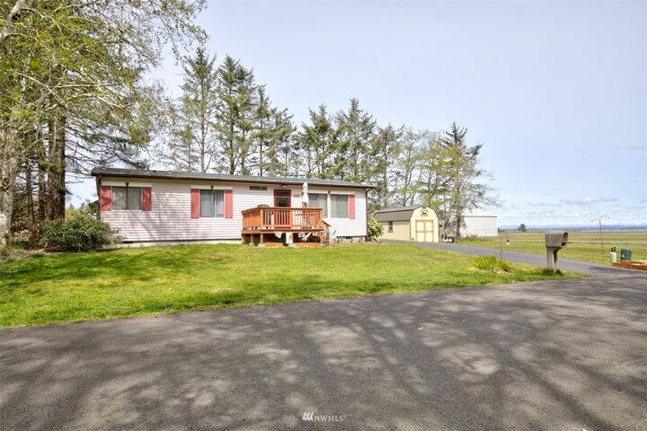 Property Photo: 443 Lake View Loop NE WA 98569