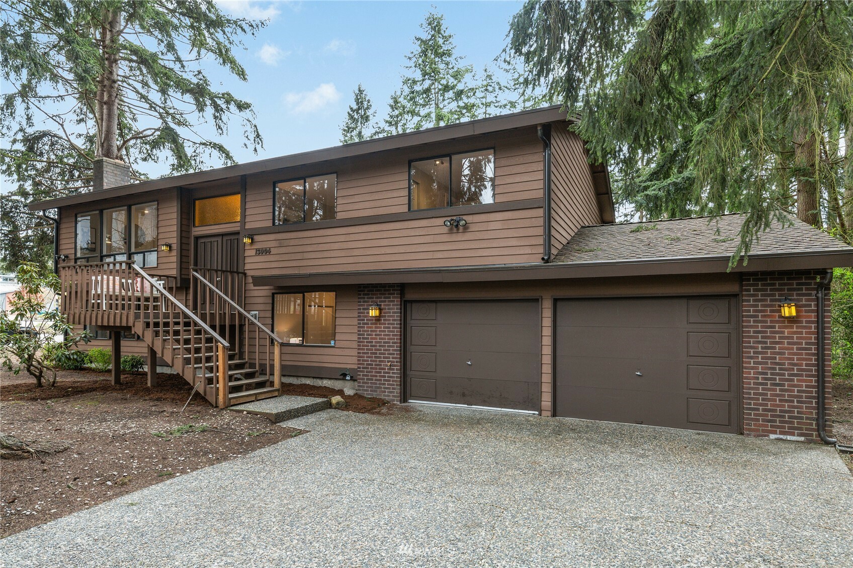 Property Photo:  13004 17th Avenue W  WA 98204 