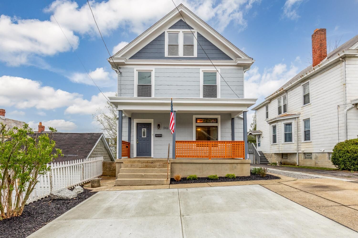 Property Photo: 3411 Woodbine Ave OH 45211