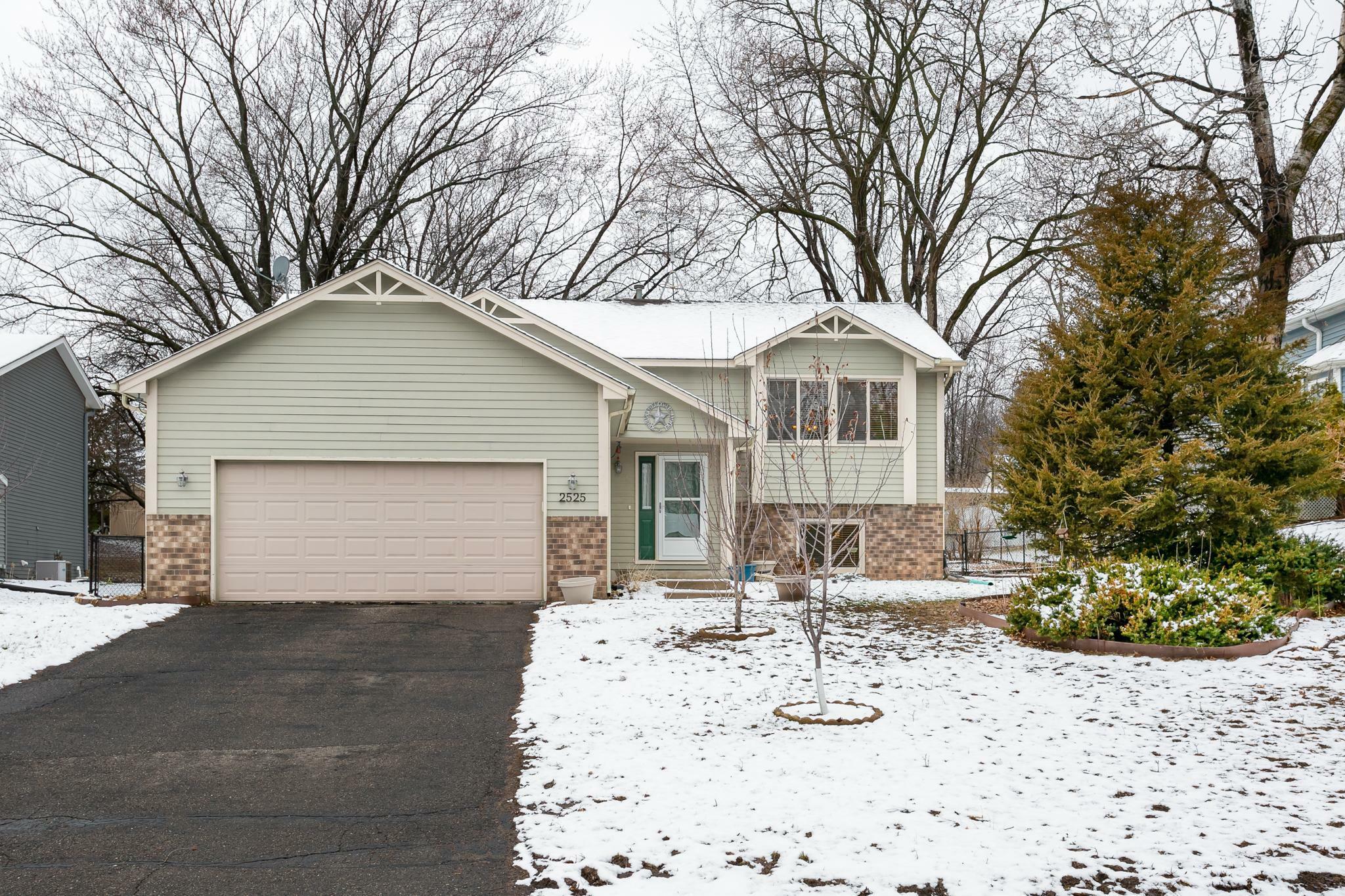 Property Photo:  2525 Sylvan Street  MN 55117 