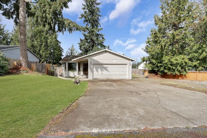 Property Photo:  15808 86th Avenue Ct E  WA 98375 