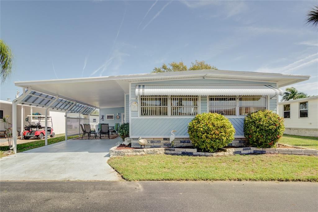 Property Photo:  18675 US Highway 19 N 202  FL 33764 
