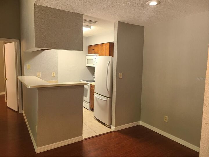 Property Photo:  8718 Mallard Reserve Drive 201  FL 33614 