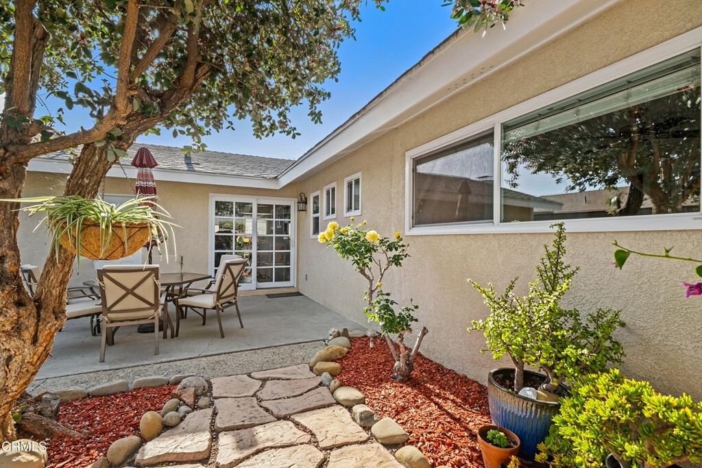 Property Photo:  1734 Patricia Street  CA 93030 