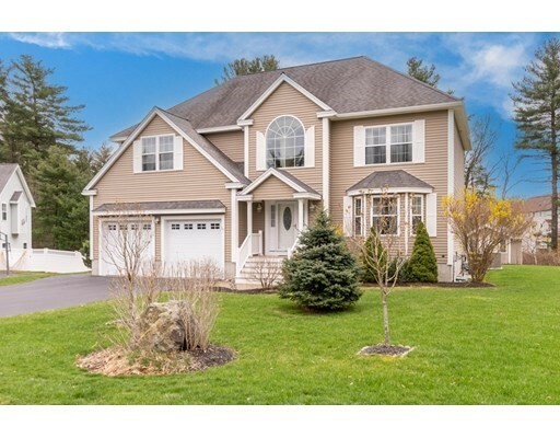 Property Photo: 17 Arrowhead Cir MA 01969