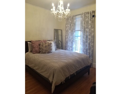 Property Photo: 190 Commonwealth 8 MA 02116