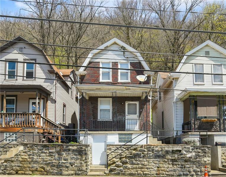 Property Photo:  292 Beaver Street  PA 15056 