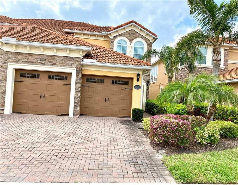 8922 Della Scala Circle  Orlando FL 32836 photo