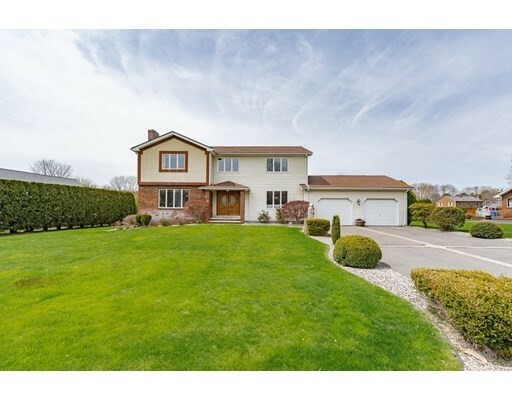 Property Photo: 114 Deer Run Road MA 01089
