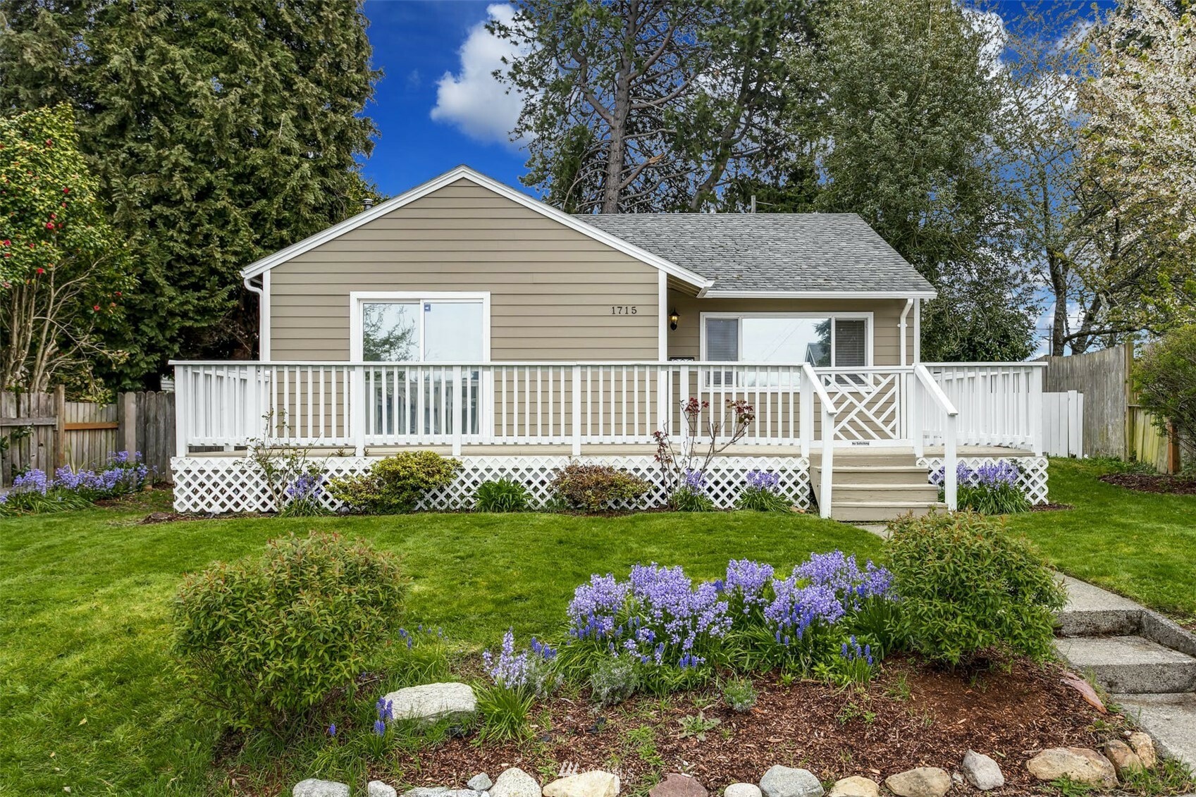 Property Photo:  1715 Adams Street  WA 98405 