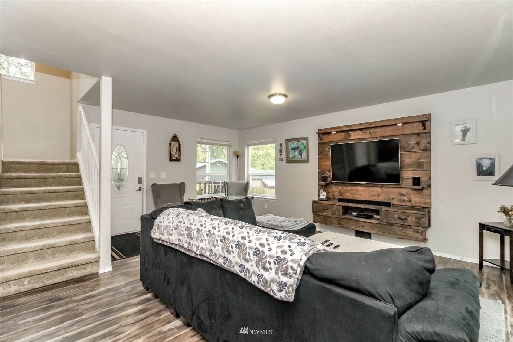 Property Photo:  17804 Rising Court SE  WA 98597 