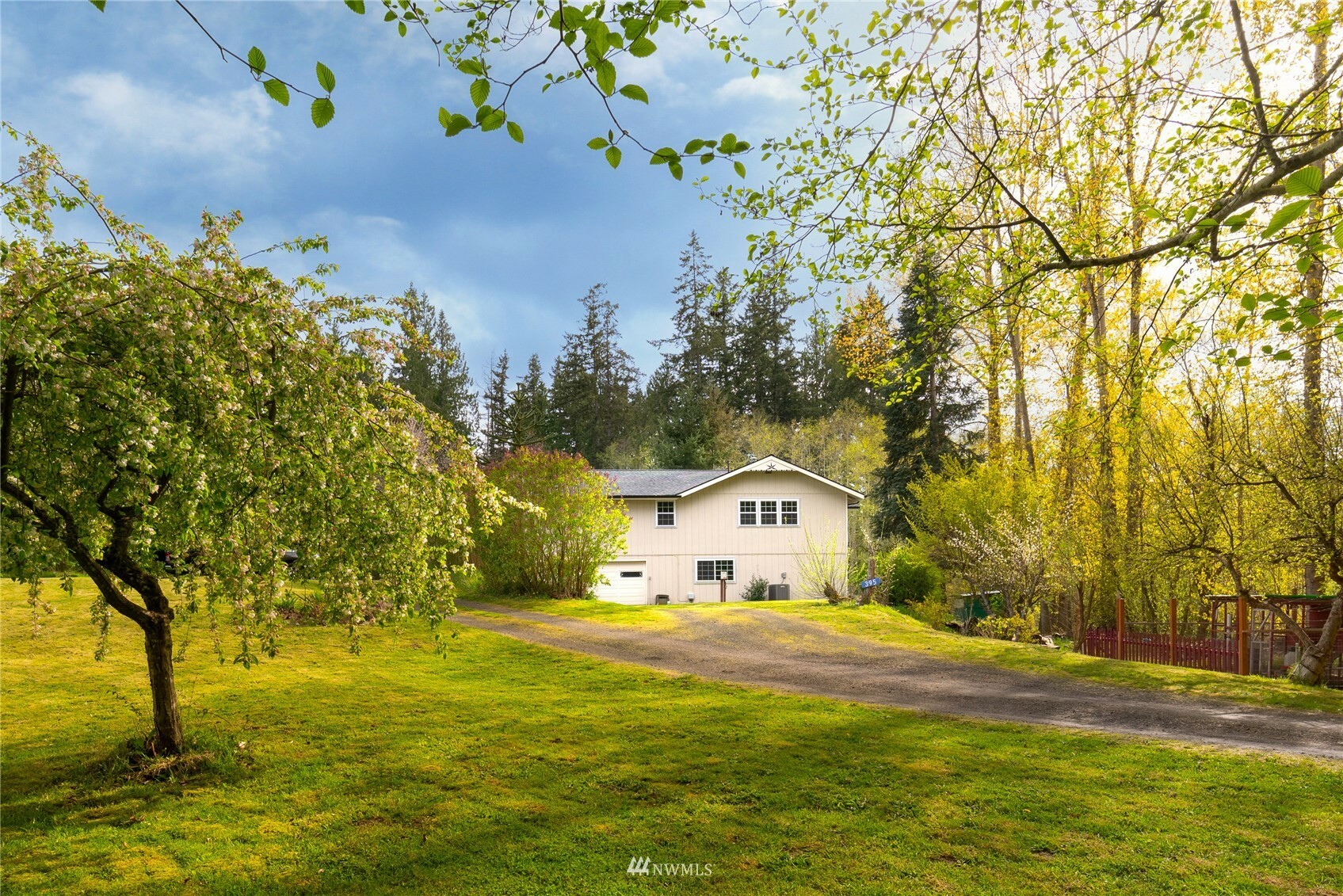 Property Photo:  395 NW Blomster Way  WA 98370 