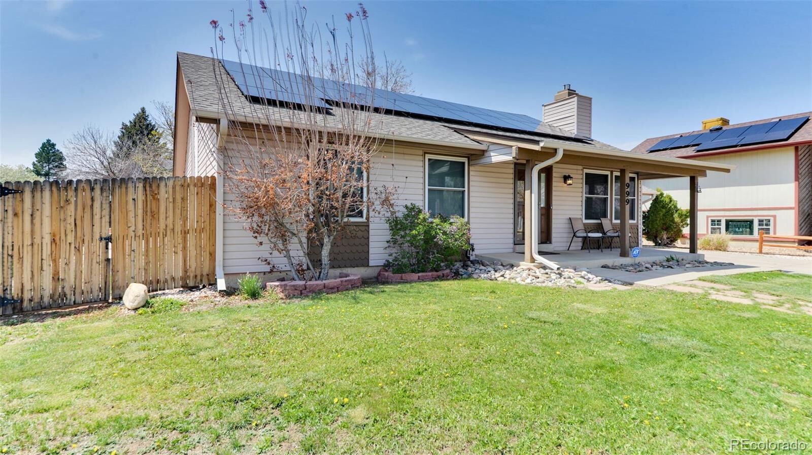 Property Photo:  999 S Telluride Street  CO 80017 