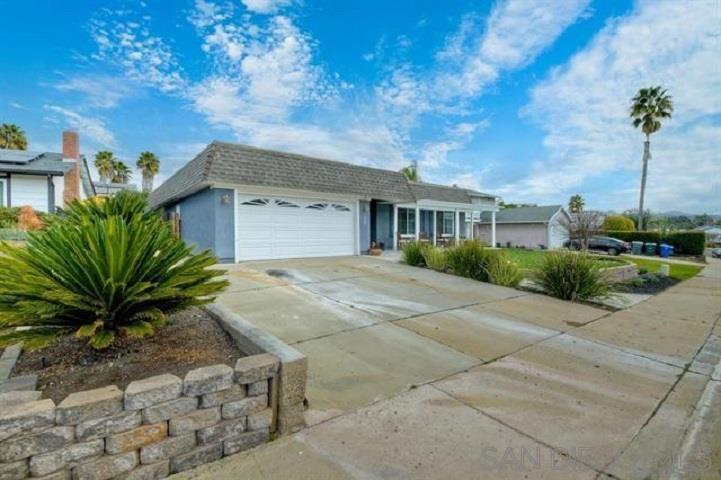 Property Photo: 13234 Lingre Ave CA 92064