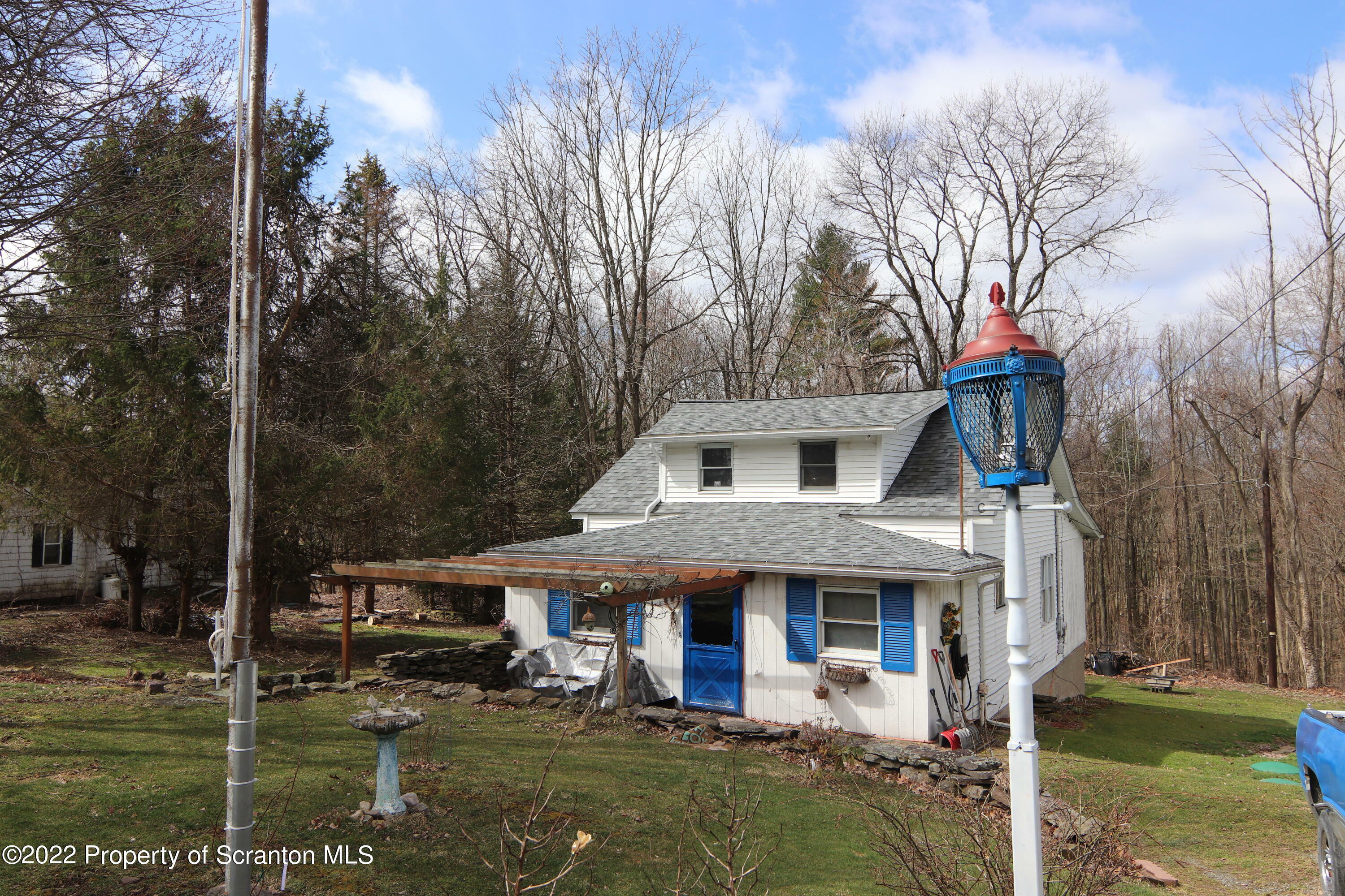 Property Photo:  523 Fairview Road  PA 18625 