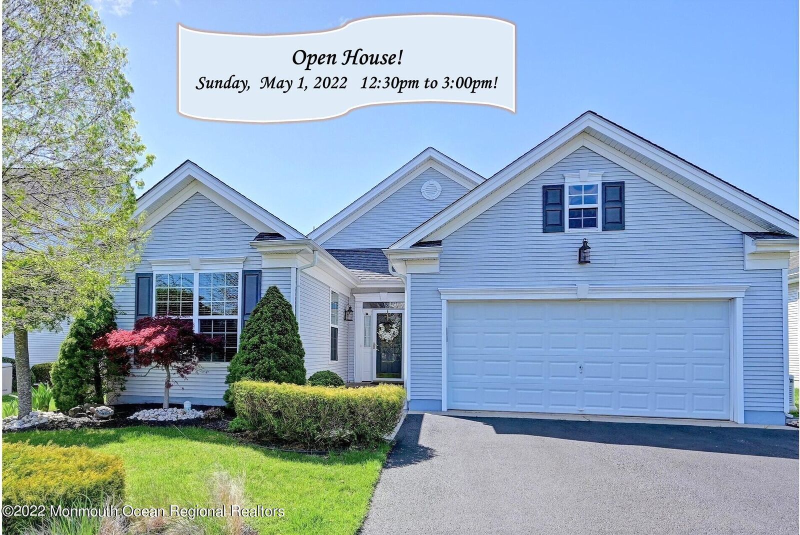 Property Photo:  5 Danbury Court  NJ 08527 
