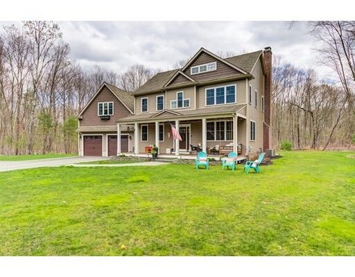 Property Photo:  4 Valentine Circle  MA 01748 