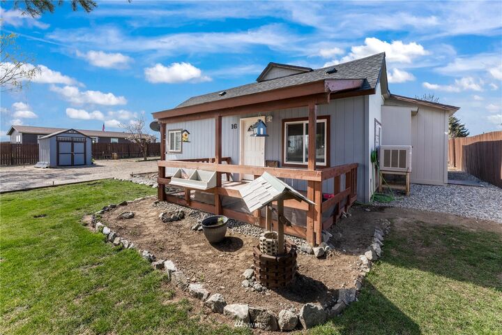 Property Photo: 16 Sheldon Street WA 98830