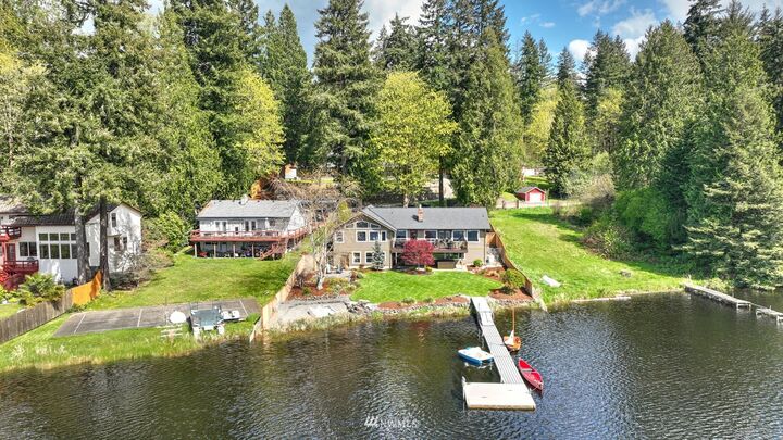 13717 E Lake Kathleen Drive SE  Renton WA 98059 photo