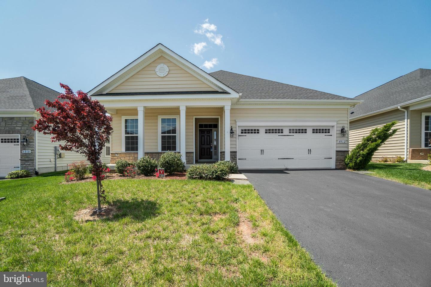 Property Photo: 5912 Hanover Junction Avenue VA 22407
