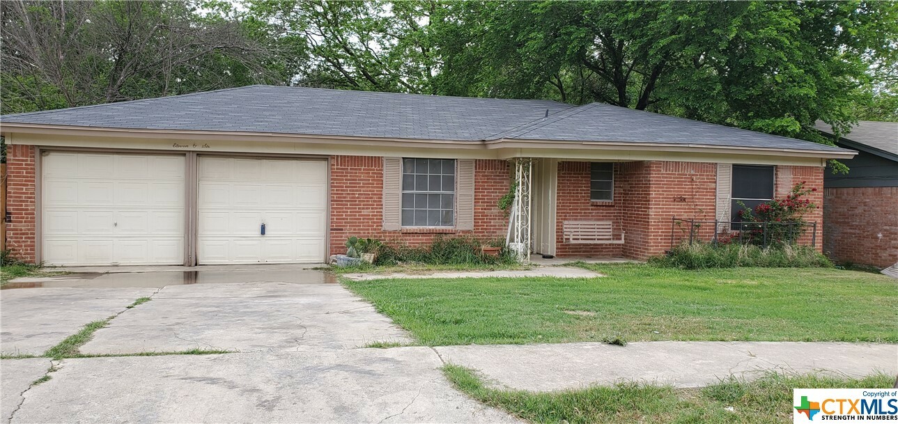 Property Photo:  1106 Sublett Avenue  TX 76522 