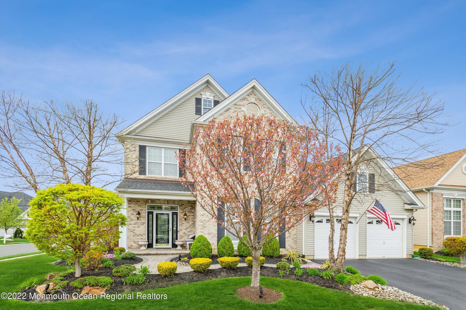 Property Photo:  93 Riviera Drive  NJ 08831 