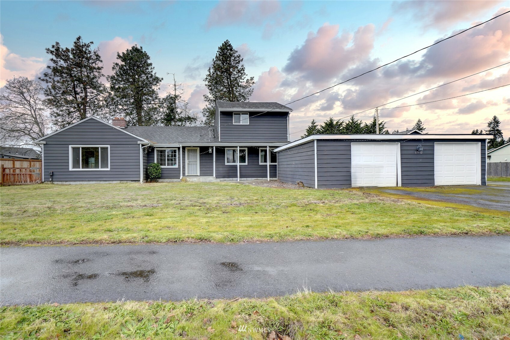 Property Photo: 17912 38th Avenue E WA 98446