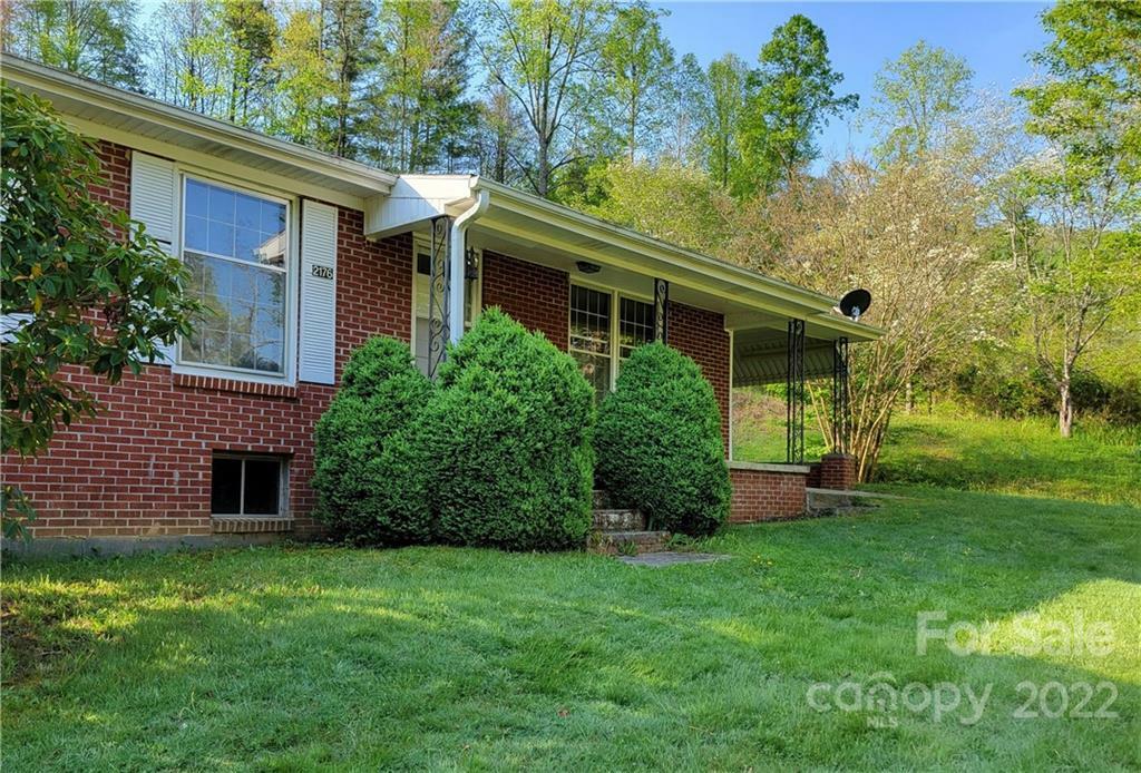 Property Photo:  2176 Hamburg Road  NC 28754 