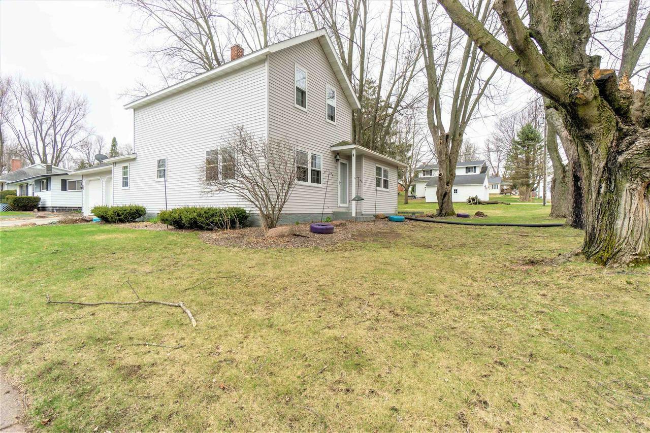 Property Photo:  101 6th Street  WI 54448 