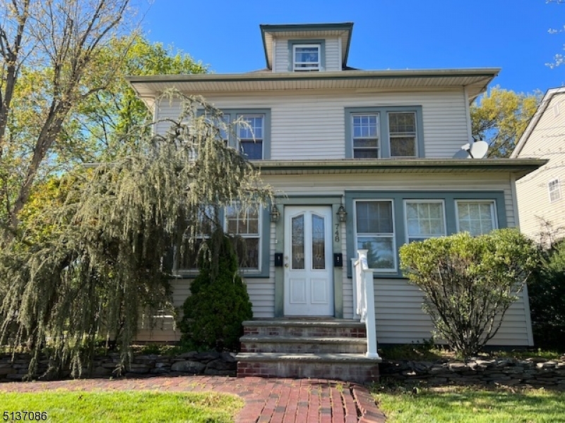 Property Photo:  748 Center St  NJ 08812 