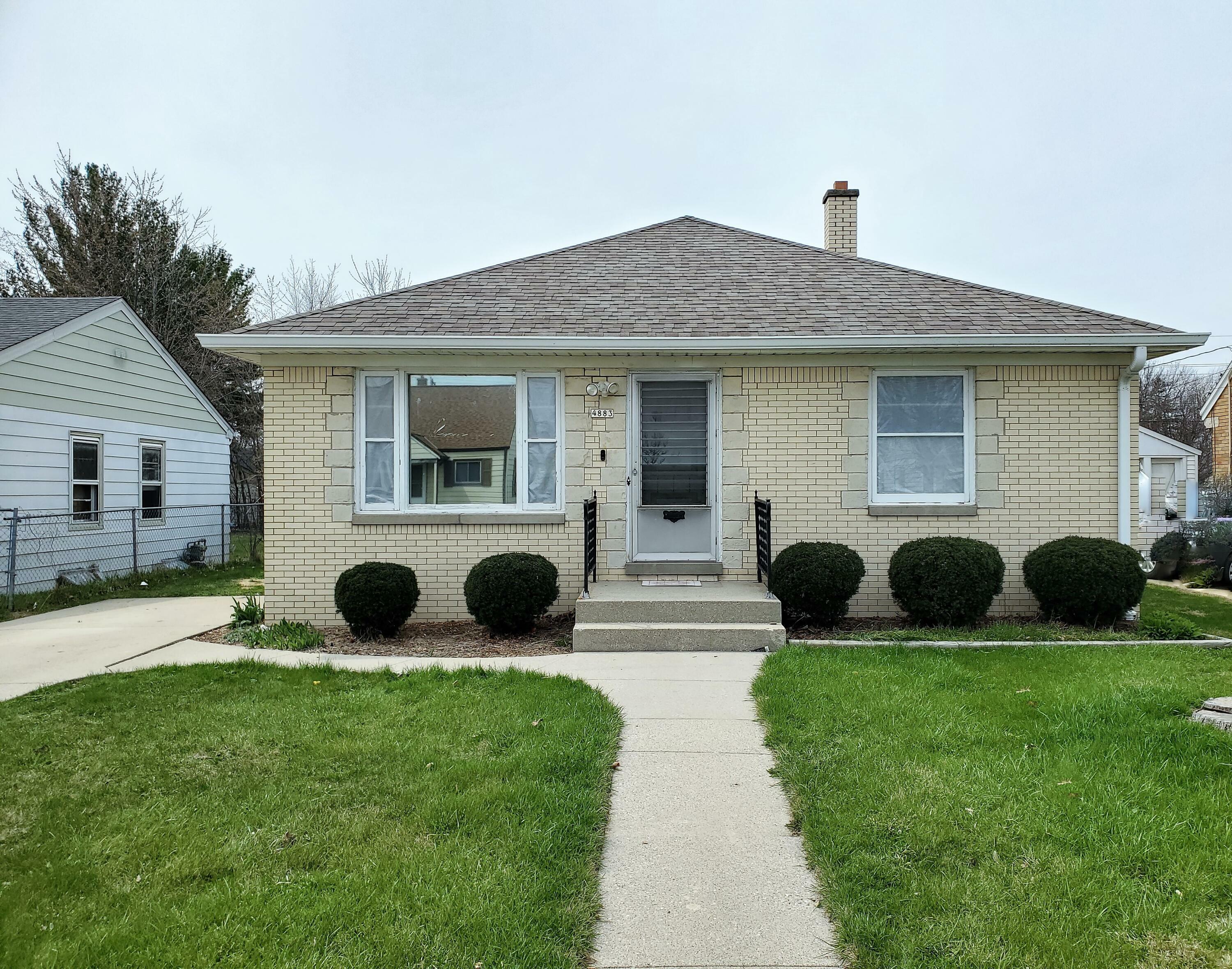 Property Photo: 4883 N 61st St WI 53218