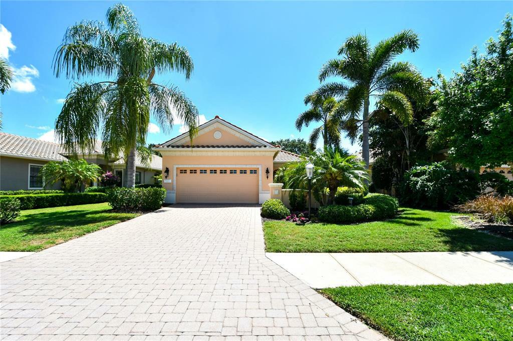 Property Photo:  7231 Presidio Glen  FL 34202 