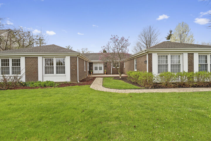 1421 E Main Street  Barrington IL 60010 photo