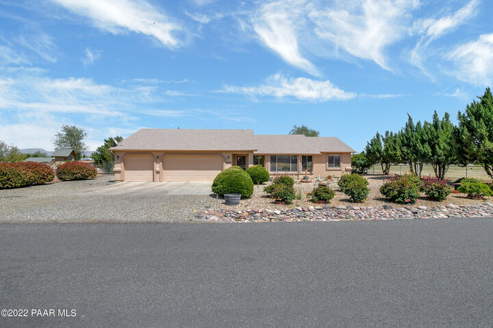 2933 N Lynx Lake Drive  Prescott Valley AZ 86314 photo