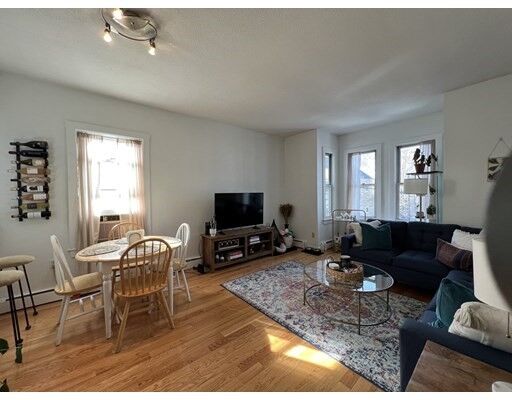 Property Photo:  35 Lopez St 4  MA 02139 