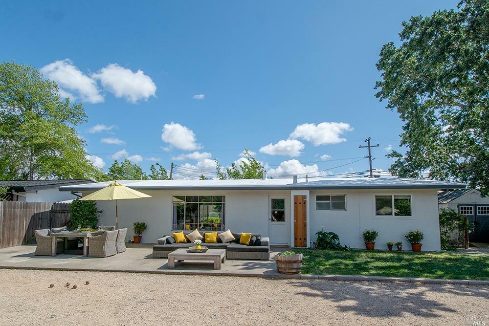 Property Photo:  392 W Macarthur Street  CA 95476 