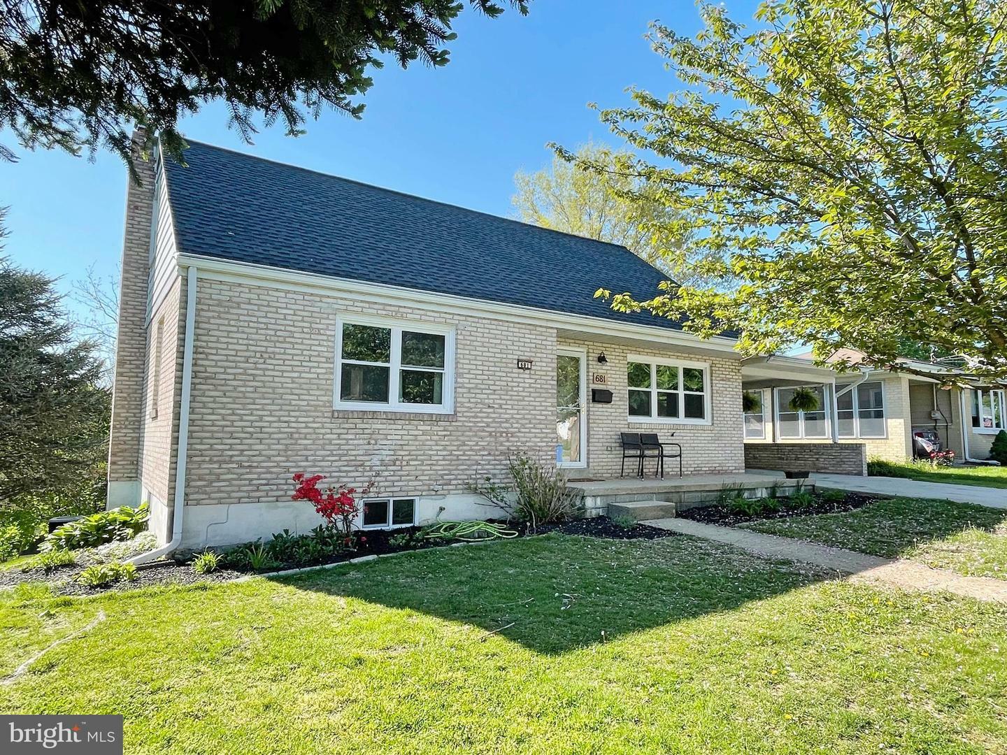 Property Photo:  681 Cambria Avenue  PA 17111 