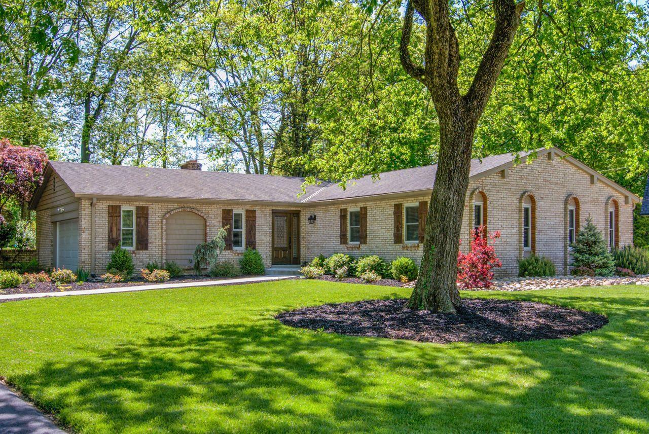 Property Photo:  9528 Bluewing Ter  OH 45241 
