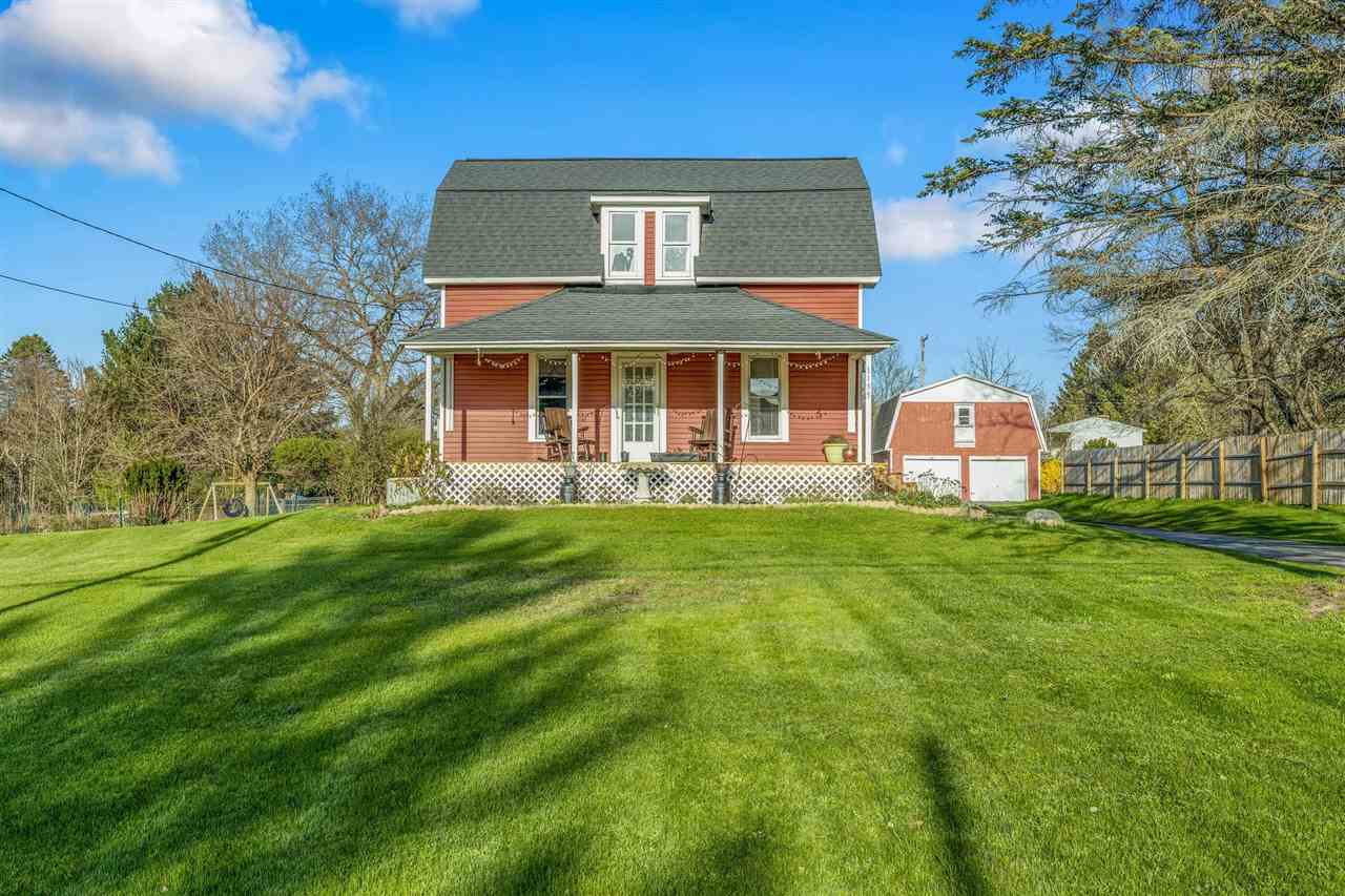 Property Photo:  1135 S Poseyville Road  MI 48640 