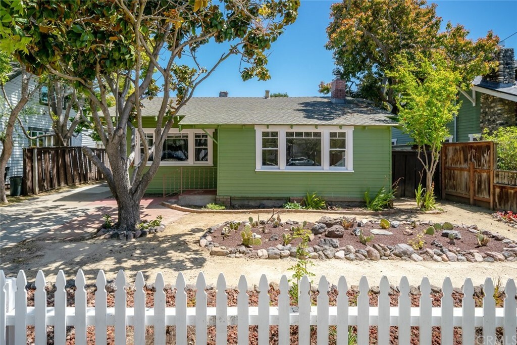 Property Photo:  1343 Higuera Street  CA 93401 