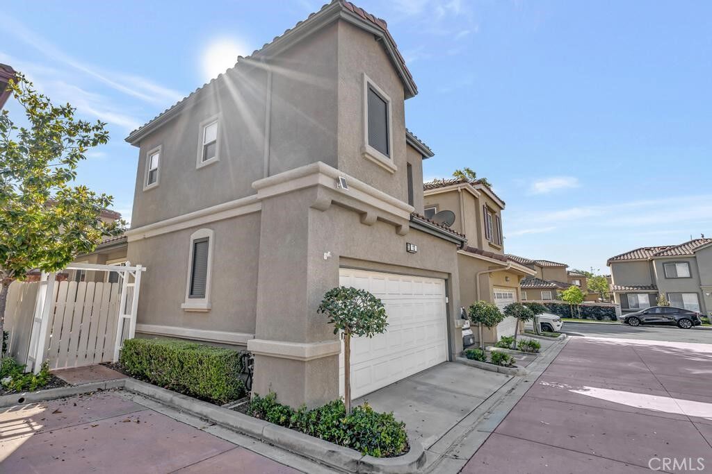 Property Photo:  73 Calle De Felicidad  CA 92688 