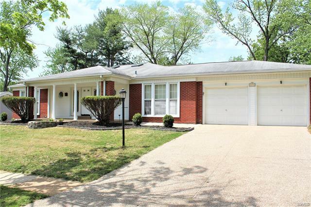Property Photo: 1911 Pickfair MO 63146